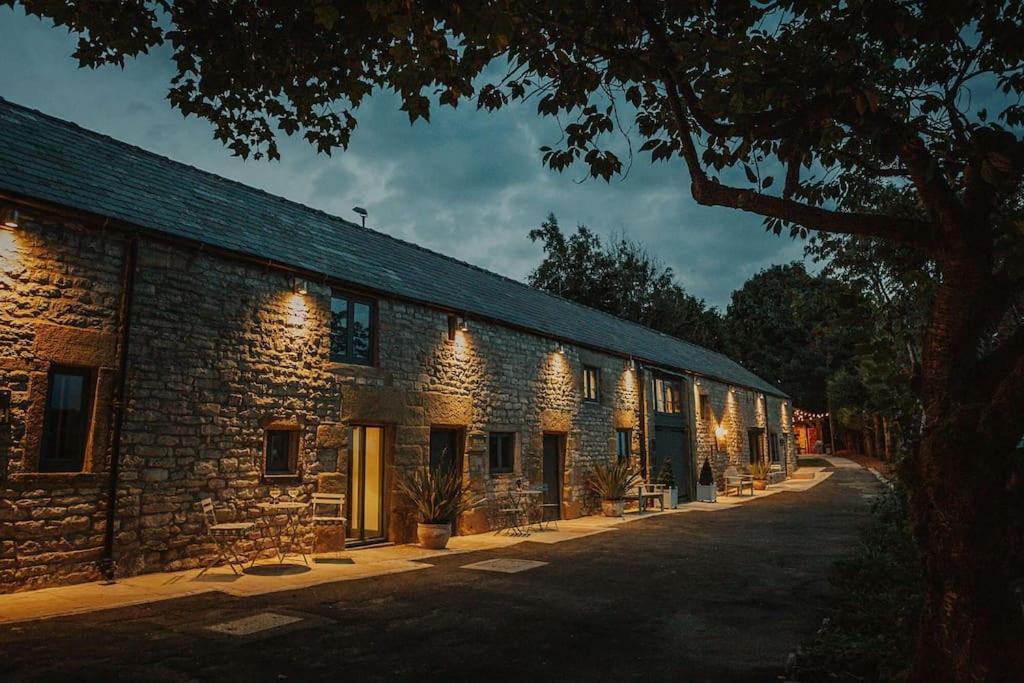 Villa The Cow Shed Tideswell Exterior foto